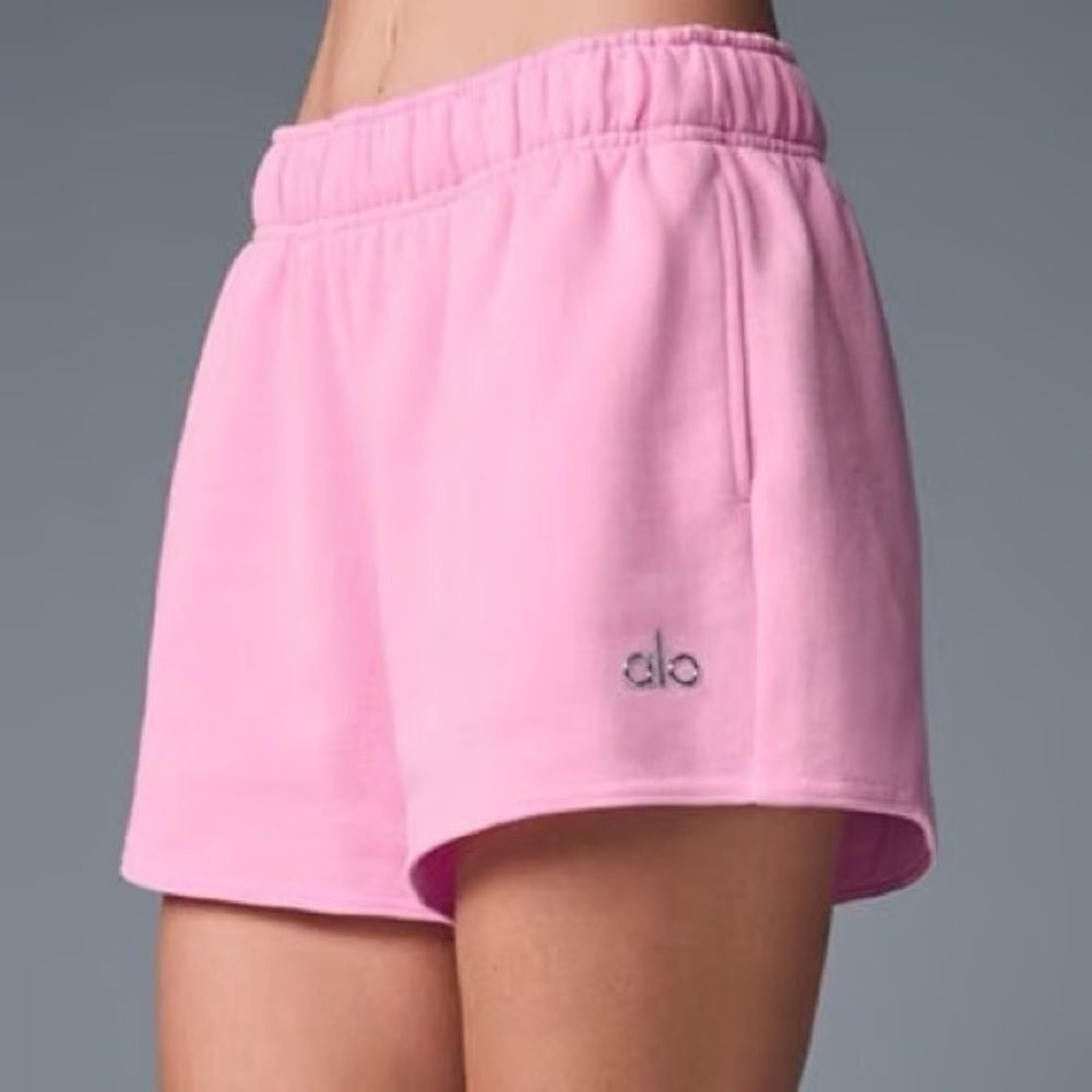 💖ALO💖 SWEET PINK Accolade Shorts - Picture 2 of 5